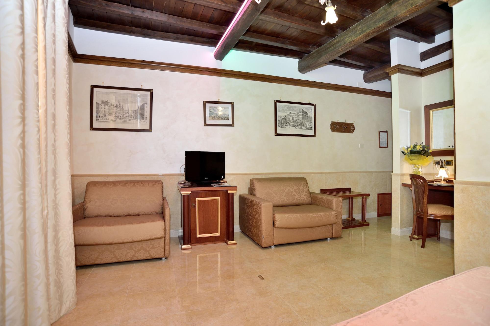 Hotel Pantheon