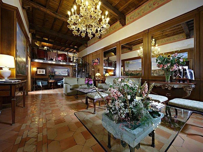 Hotel Pantheon 4*